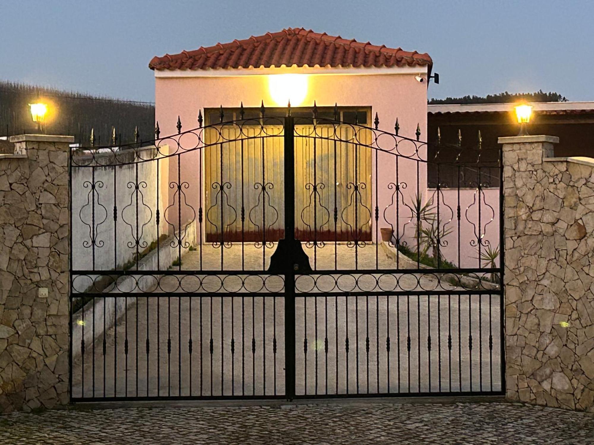 Mae Home Story Caldas Da Rainha Bagian luar foto